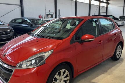 Peugeot 208 62.000 km 6.990 &euro; Hünxe 46569