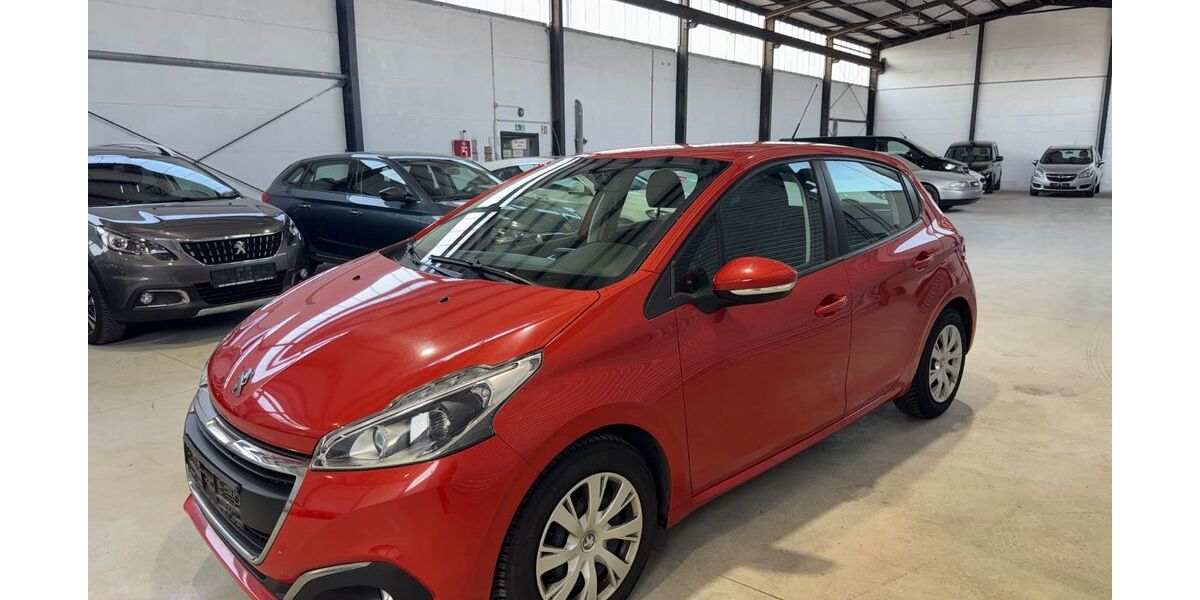 Peugeot 208 62.000 km 6.990 &euro; Hünxe 46569