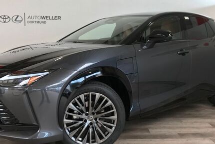 Lexus RZ