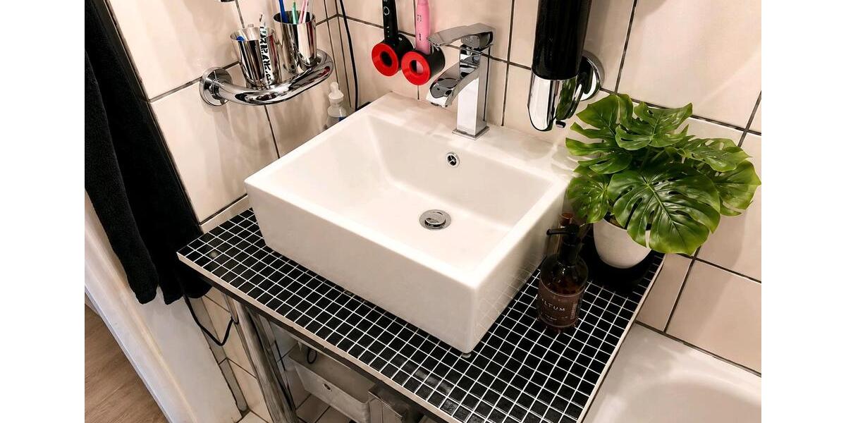 Etagenwohnung Oberhausen - 2 Zimmer, 110 m&sup2;, 150.000&euro; | Angebot:26918860