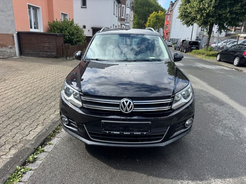 VW Tiguan 91.000 km 11.599 € Gelsenkirchen 45879