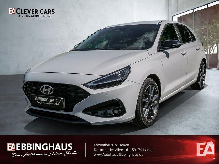 i30
