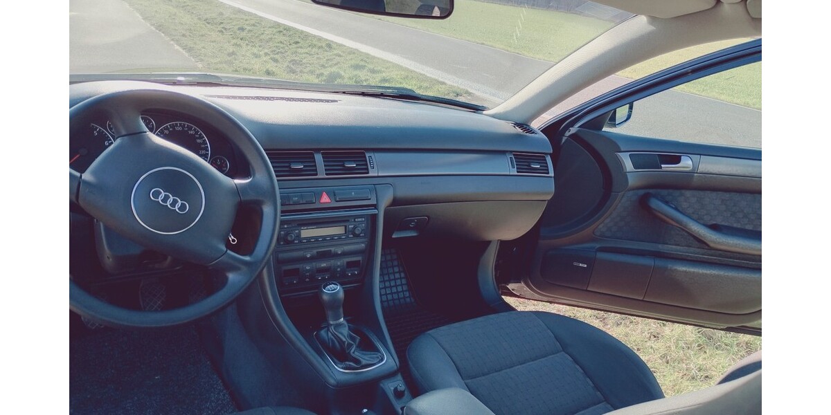 Audi A6 Avant 140.600 km 3.900 &euro; Gelsenkirchen 45879