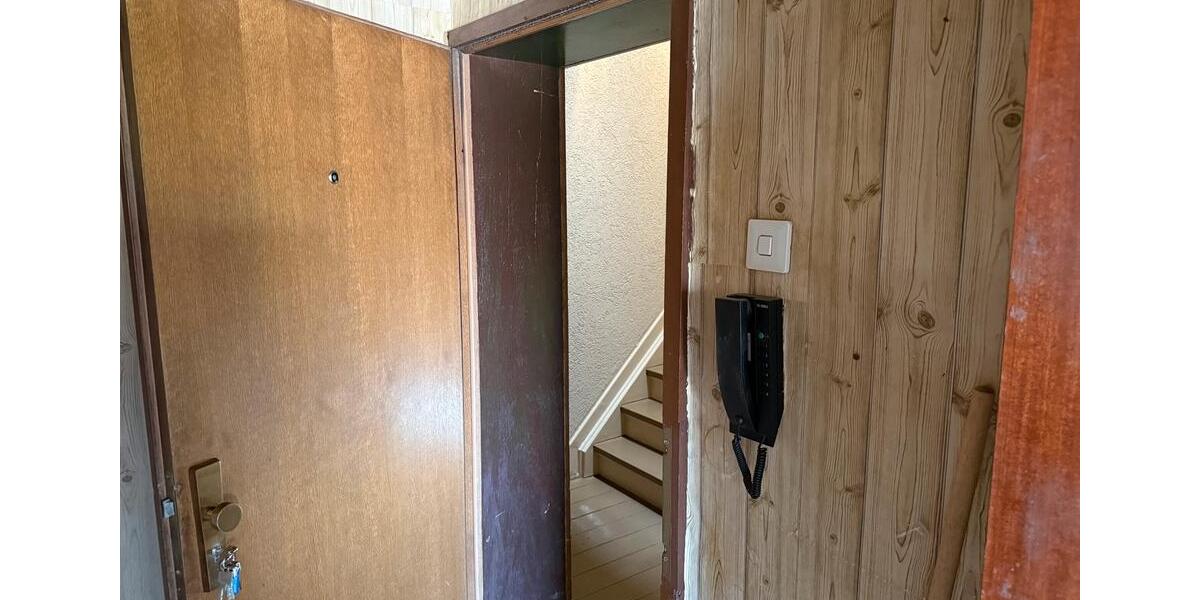 Dachgeschoßwohnung Essen Stadtbezirk III - 2 Zimmer, 31 m&sup2;, 36.000&euro; | Angebot:27129565