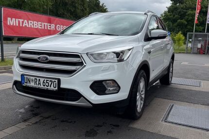 Ford Kuga 80.300 km 15.900 &euro; Selm 59379
