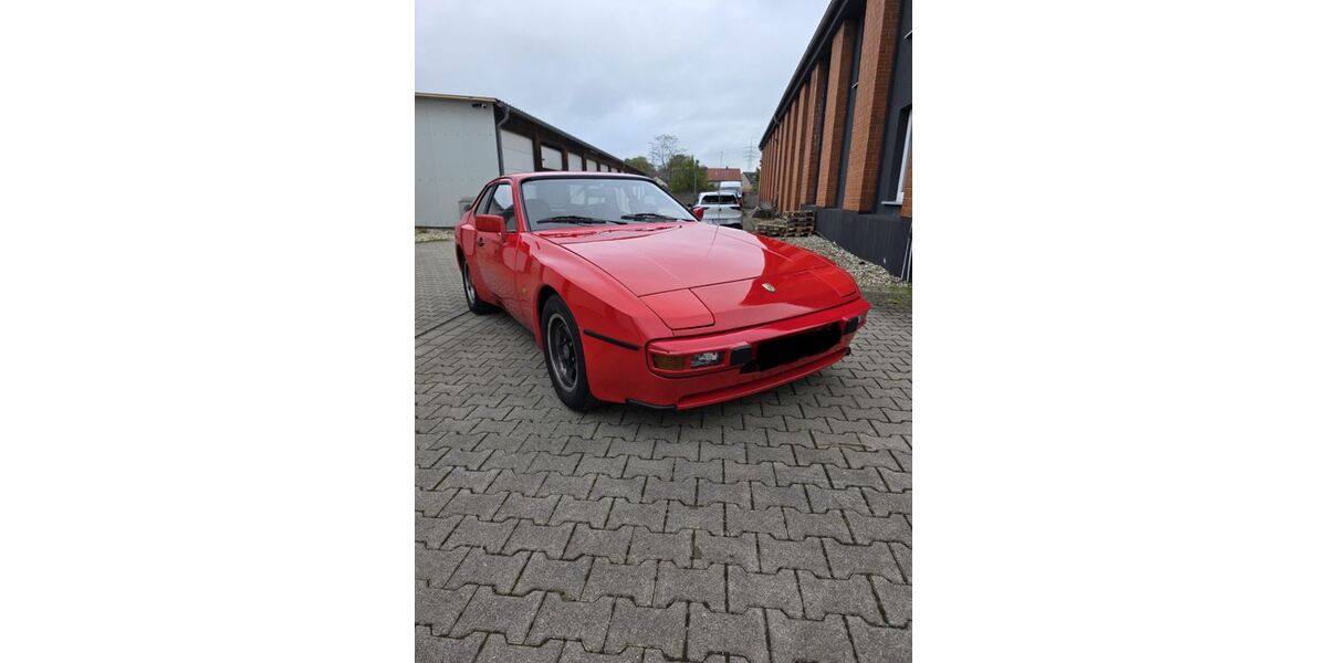 Porsche 944 96.000 km 10.400 € Recklinghausen 45661