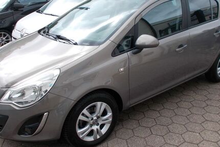 Opel Corsa 89.000 km 4.900 &euro; Bochum 44809