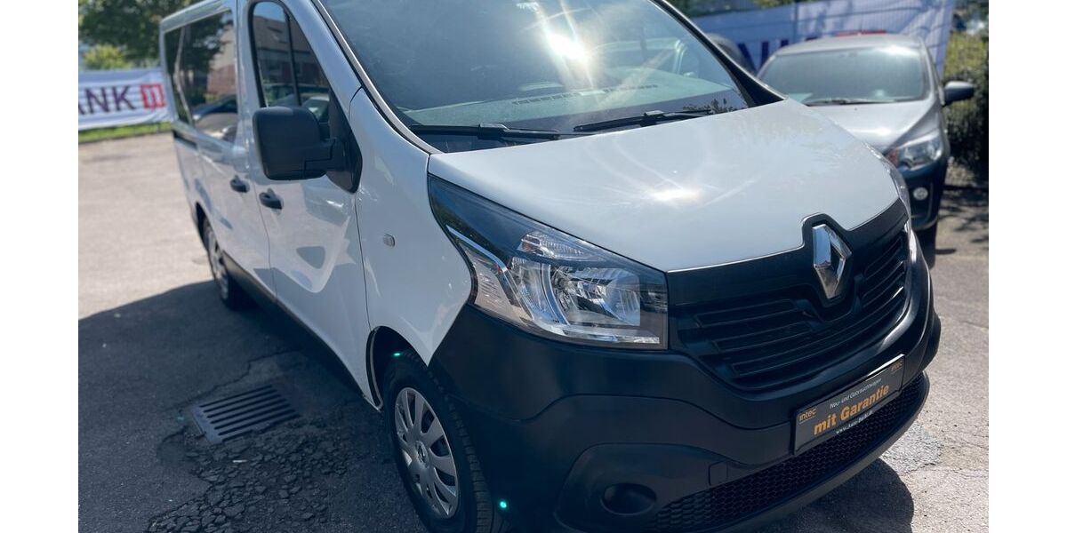 Renault Trafic 142.400 km 15.499 &euro; Oberhausen 46045