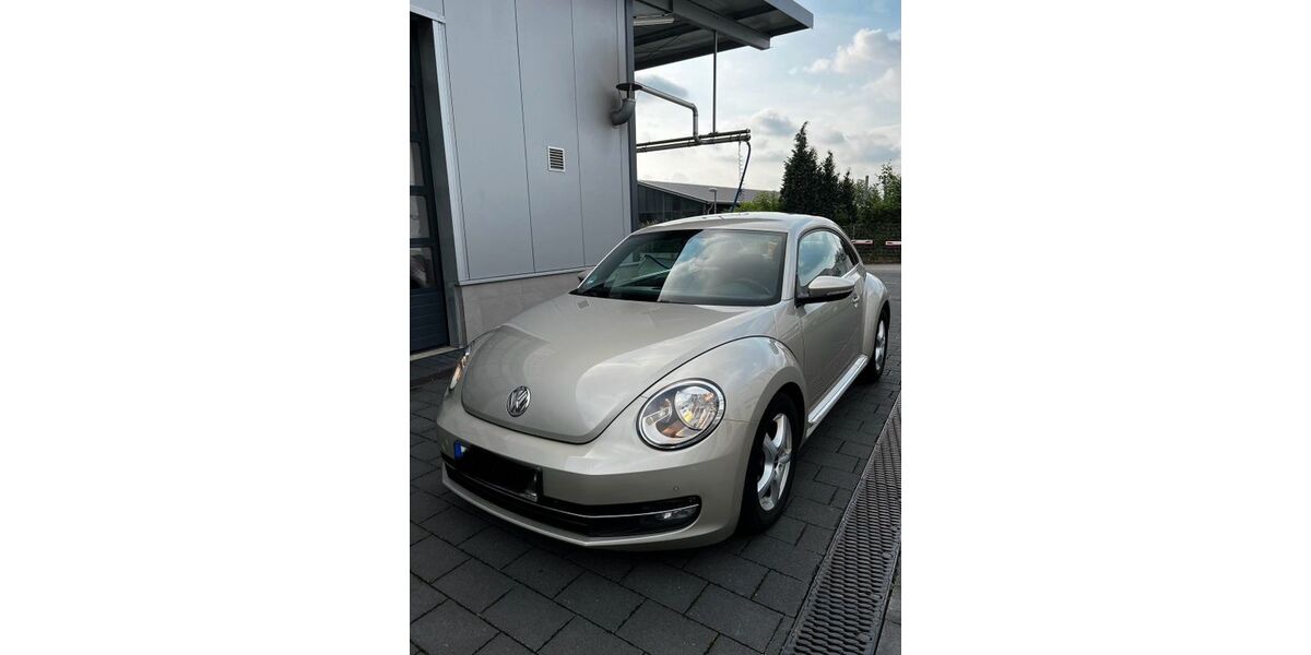 VW Beetle 176.500 km 6.990 € Bochum 44795