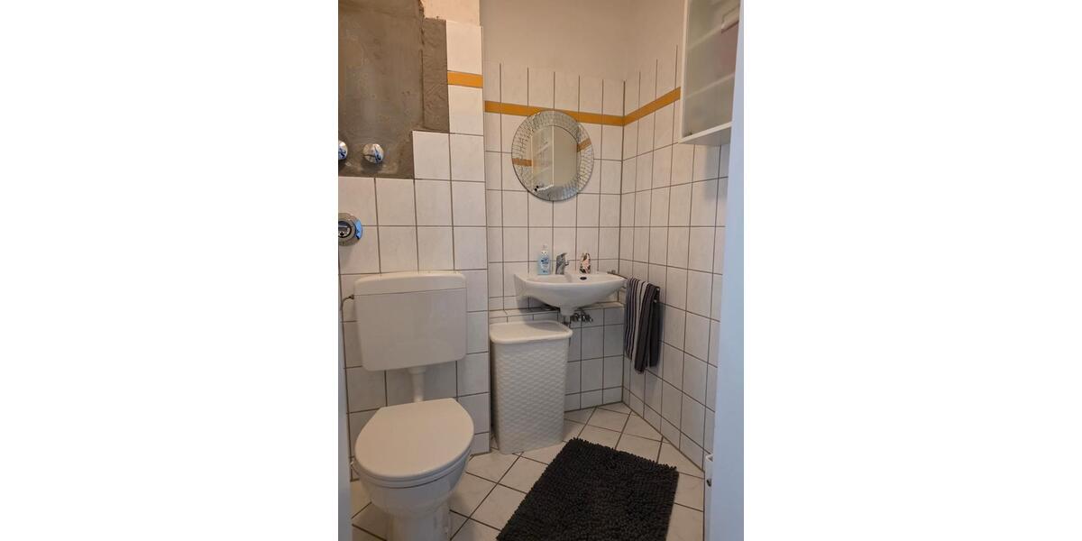 Erdgeschoßwohnung Gelsenkirchen Buer - 3 Zimmer, 101 m&sup2;, 140.000&euro; | Angebot:27020342