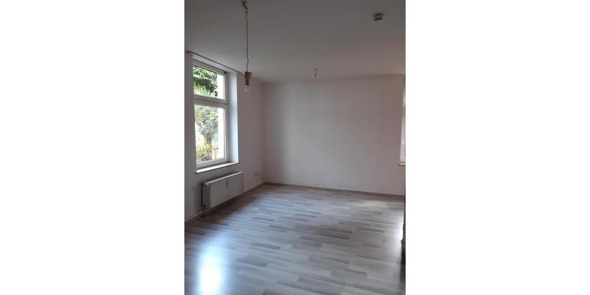 Erdgeschoßwohnung Gelsenkirchen Gelsenkirchen-Mitte - 3.5 Zimmer, 82 m&sup2;, 550&euro; | Angebot:25175702