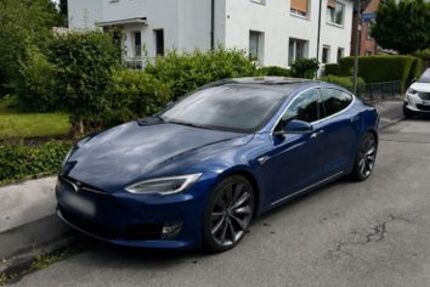 Tesla Model S 125.000 km 21.500 &euro; Dortmund 44289