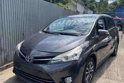 Toyota Verso 189.000 km 6.000 &euro; Essen 45143