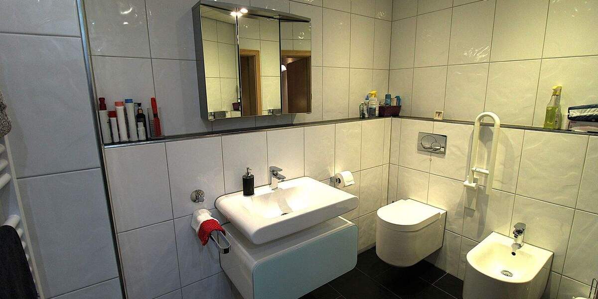 Reihenmittelhaus Gladbeck Zweckel - 6 Zimmer, 150 m&sup2;, 385.000&euro; | Angebot:25683226