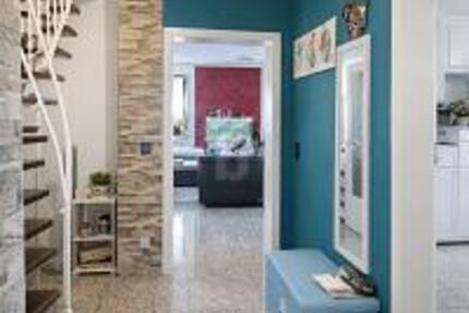 CHARMANT MIT VIEL PLATZ UND LICHT - Wohnung Oberhausen | Angebot:27067922