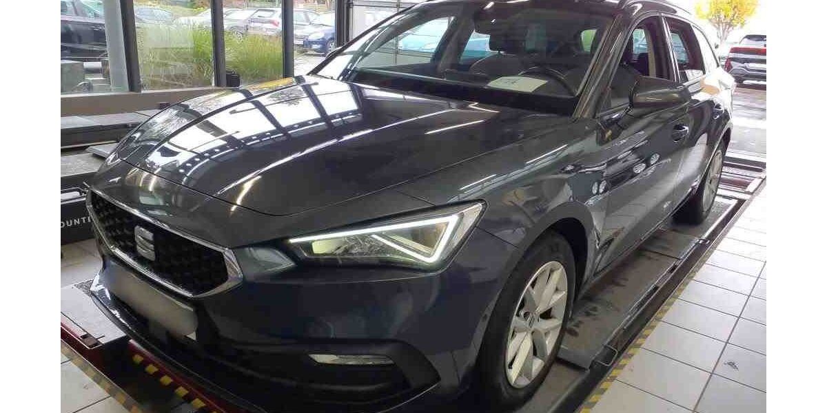Seat Leon 123.857 km 17.799 &euro; Mülheim / Ruhr 45473