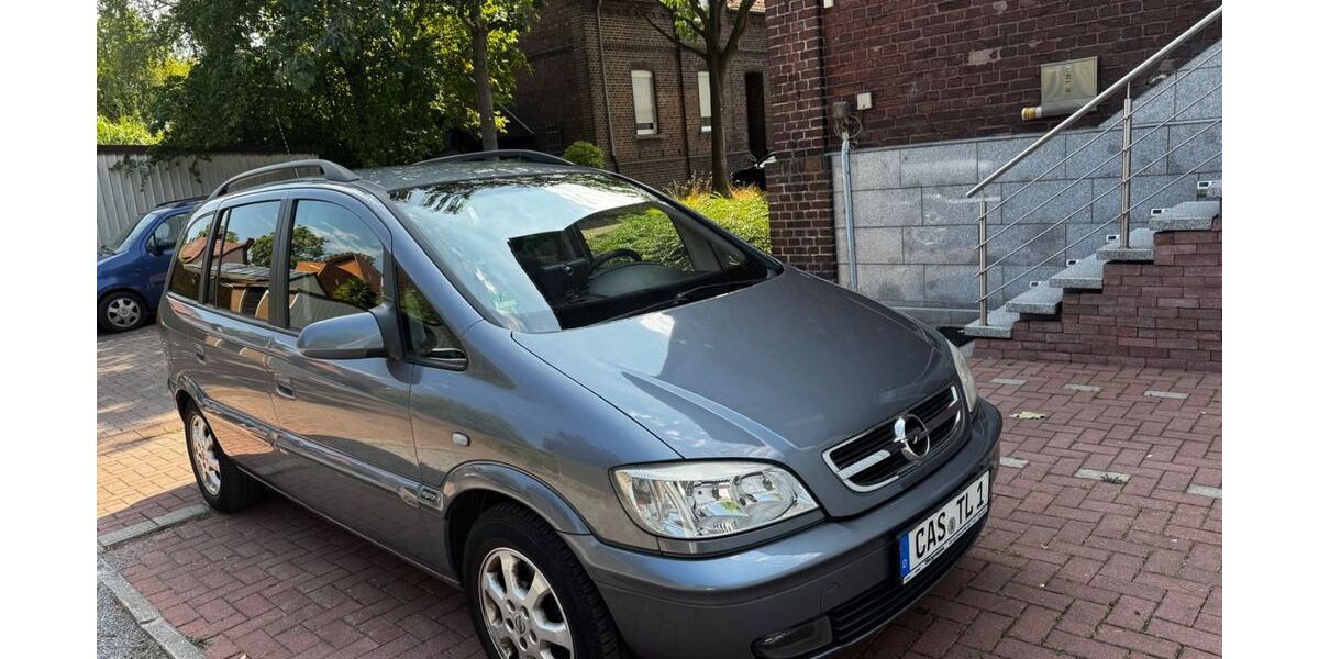 Opel Zafira 186.000 km 2.750 &euro; Castrop-Rauxel 44579