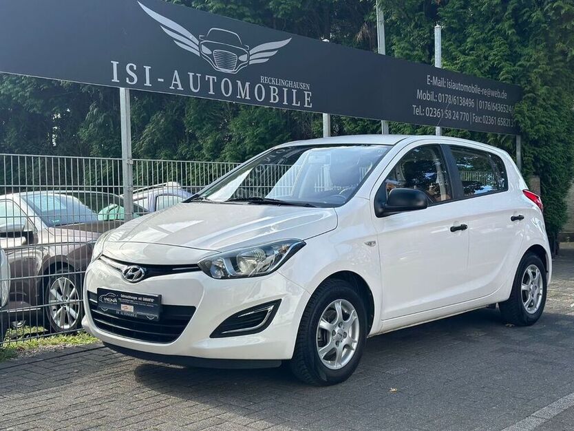 i20