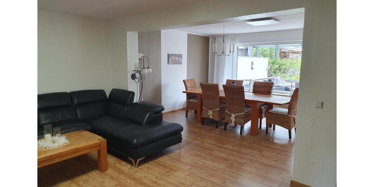 Reihenhaus Essen Stadtbezirk VII - 5 Zimmer, 91 m&sup2;, 350.000&euro; | Angebot:27096811