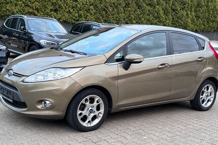 Ford Fiesta 212.000 km 2.990 &euro; Recklinghausen 45659