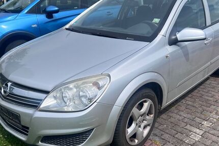 Opel Astra 189.000 km 1.990 &euro; Recklinghausen 45657