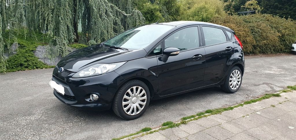 Ford Fiesta 88.000 km 3.750 &euro; Essen 45219