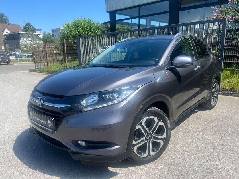 HR-V
