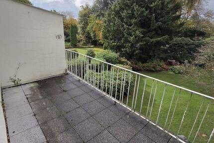 3-Zimmer-Wohnung im 1. OG - unrenoviert 3 zimmer