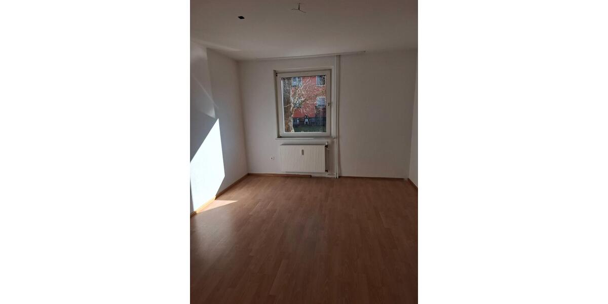 Etagenwohnung Witten Annen - 3 Zimmer, 78 m&sup2;, 480&euro; | Angebot:26305492