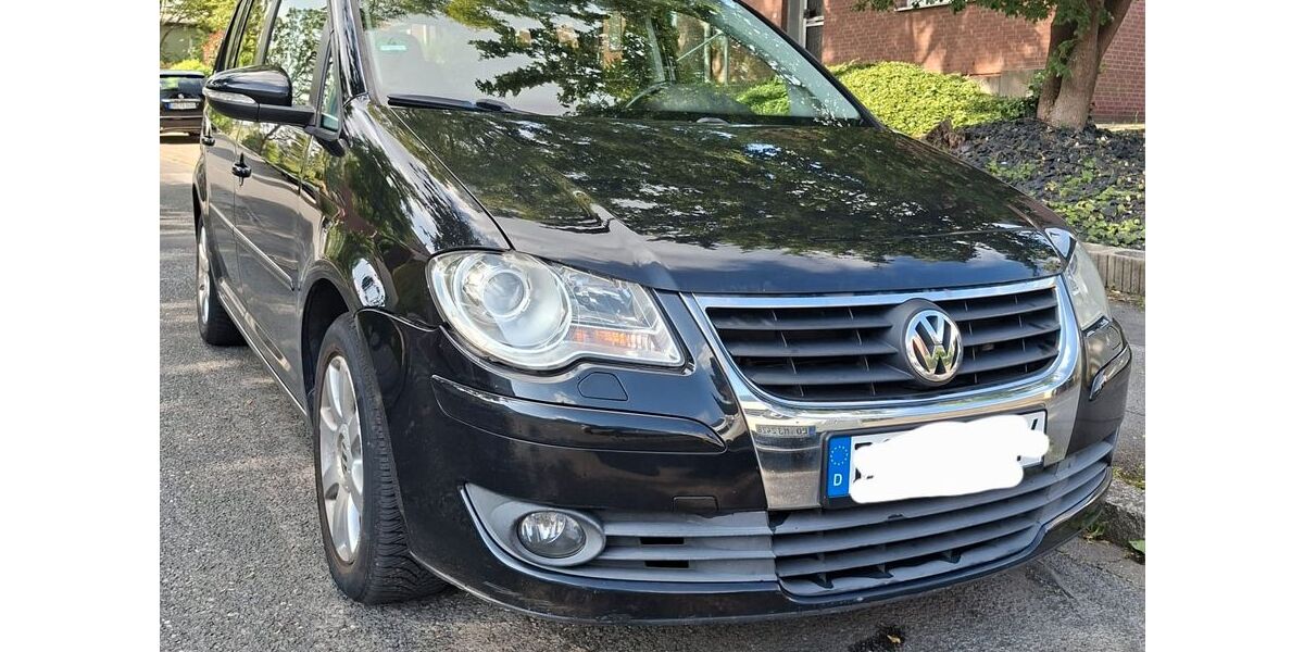 VW Touran 221.495 km 4.000 &euro; Dortmund 44225