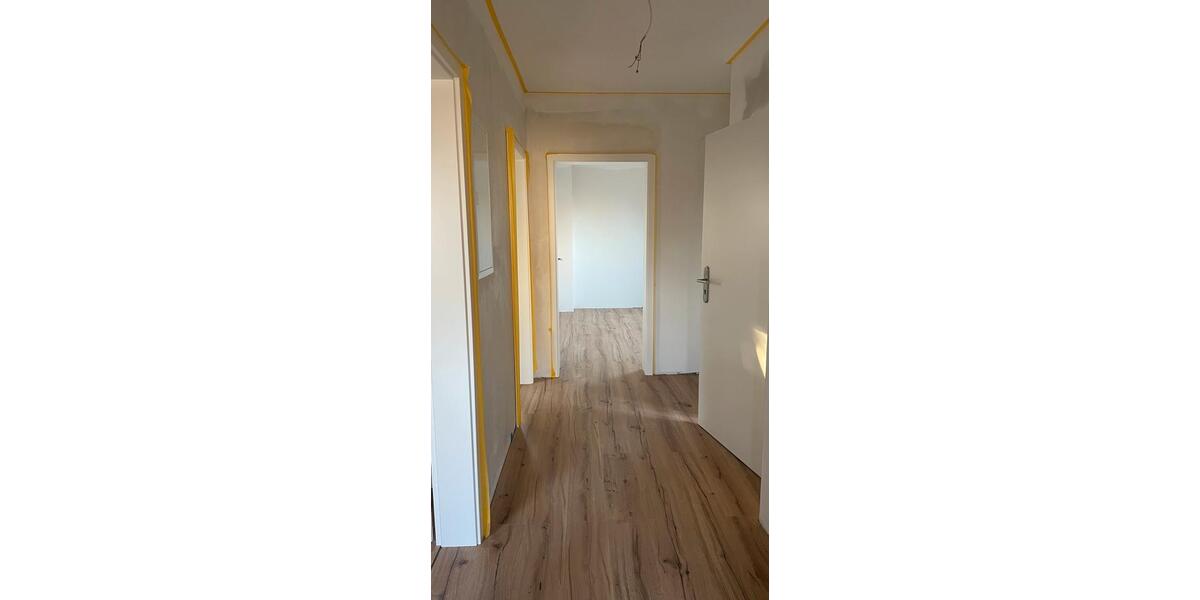 Dachgeschoßwohnung Oberhausen Alsfeld - 3.5 Zimmer, 83 m&sup2;, 908&euro; | Angebot:24631691