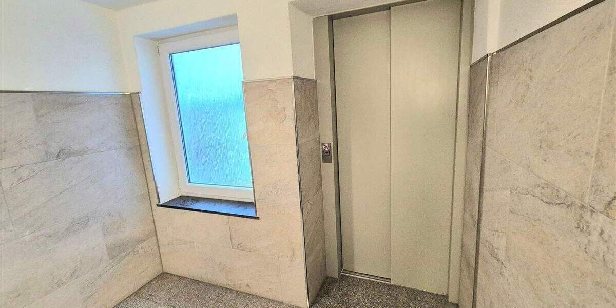 Mehrfamilienhaus, Wohnhaus Essen Frohnhausen - 4 Zimmer, 1 m&sup2;, 1.800.000&euro; | Angebot:25692827