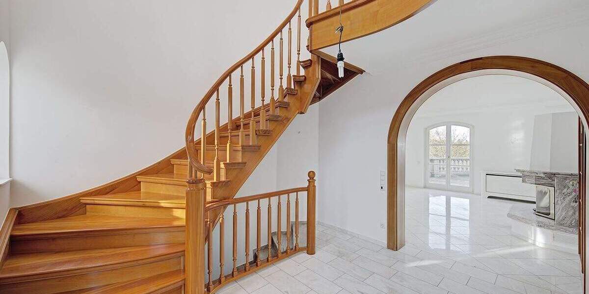 Etagenwohnung Herdecke - 4 Zimmer, 175 m&sup2;, 3.000&euro; | Angebot:25567025