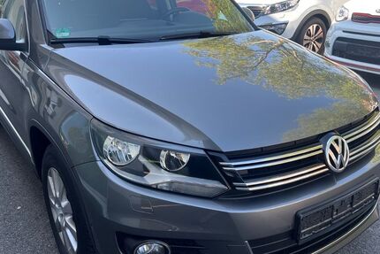 VW Tiguan 149.000 km 9.999 &euro; Recklinghausen 45663