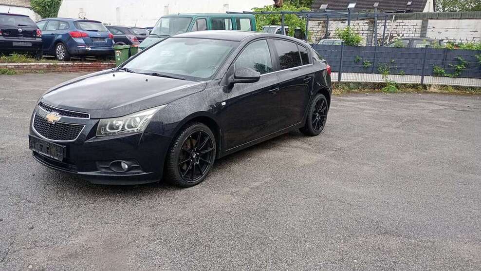 Chevrolet Cruze 220.000 km 2.500 € Oberhausen 46049