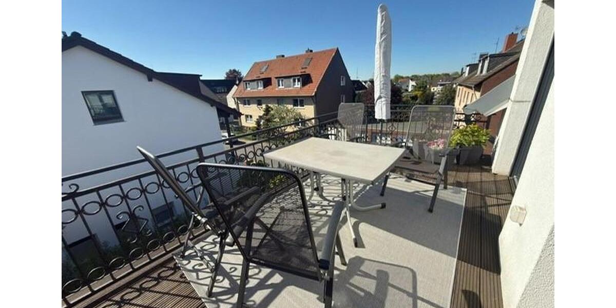 Dachgeschoßwohnung Oberhausen Alt-Oberhausen - 3 Zimmer, 96 m&sup2;, 1.100&euro; | Angebot:26361644