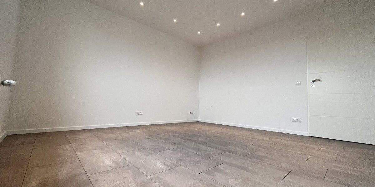 Renovierte Wohnung mit Balkon und modernem Bad - Perfekte Lage mit Top-Anbindung 3 zimmer