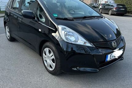 Honda Jazz 136.500 km 5.700 &euro; Essen 45357