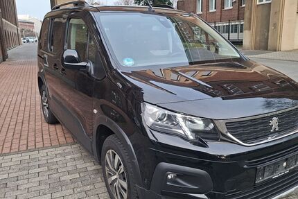 Peugeot Rifter 130.000 km 12.800 &euro; Mülheim an der Ruhr 45473