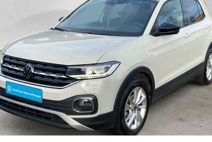 VW T-Cross 24.871 km 22.470 &euro; Bochum - Linden 44879