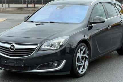 Opel Insignia 240.522 km 7.400 € Dortmund 44149