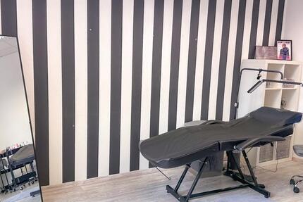 Ich vermiete einen Platz im Studio, Stadt Essen! zimmer