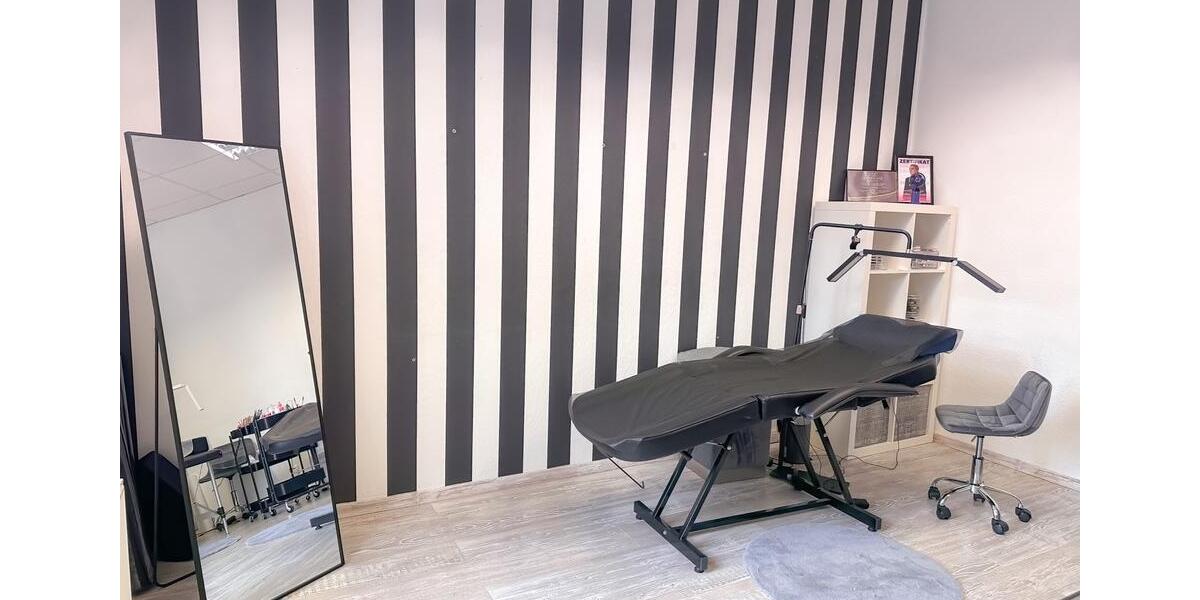 Ich vermiete einen Platz im Studio, Stadt Essen! zimmer