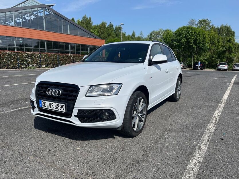 Audi Q5 213.000 km 17.800 € Waltrop 45731