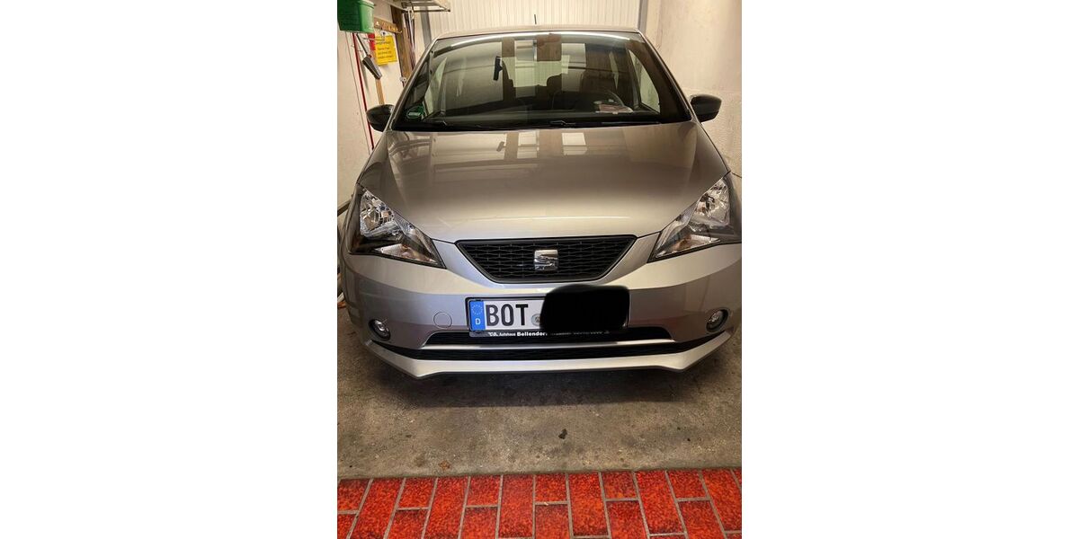 Seat Mii 6.589 km 14.900 &euro; Oberhausen 46149