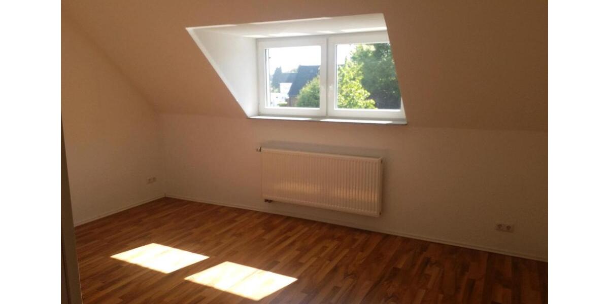 Etagenwohnung Gelsenkirchen Erle - 2 Zimmer, 81 m&sup2;, 780&euro; | Angebot:26351665