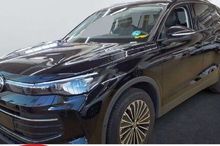 VW Tiguan 25.945 km 36.919 € Witten 58453