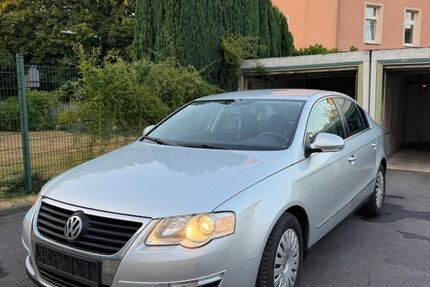 VW Passat 271.302 km 4.500 &euro; Oer-Erckenschwick 45739
