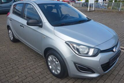 Hyundai i20 81.997 km 5.490 € Hattingen (bei Bochum) 45527