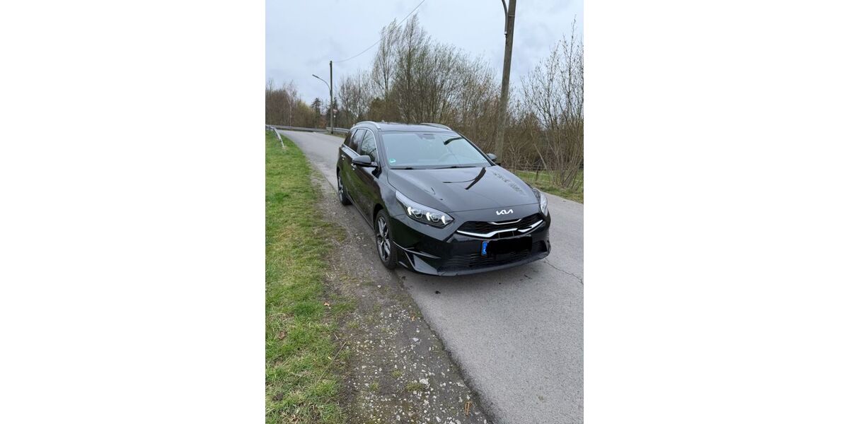 Kia ceed Sportswagon 56.000 km 19.900 &euro; Dortmund 44145